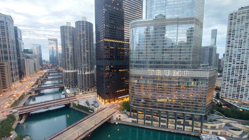 Club Quarters Chicago