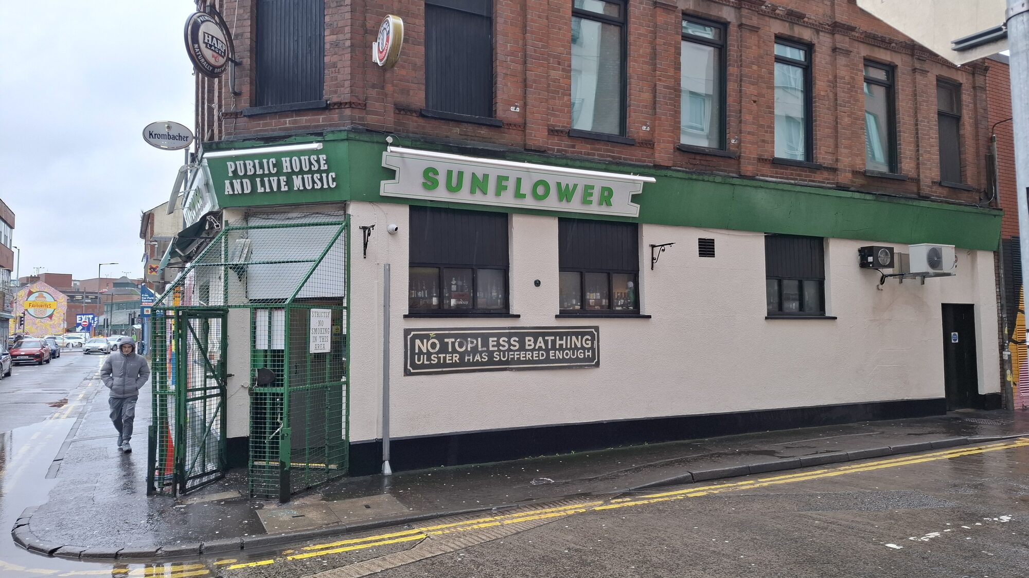 The Sunflower pub exterior