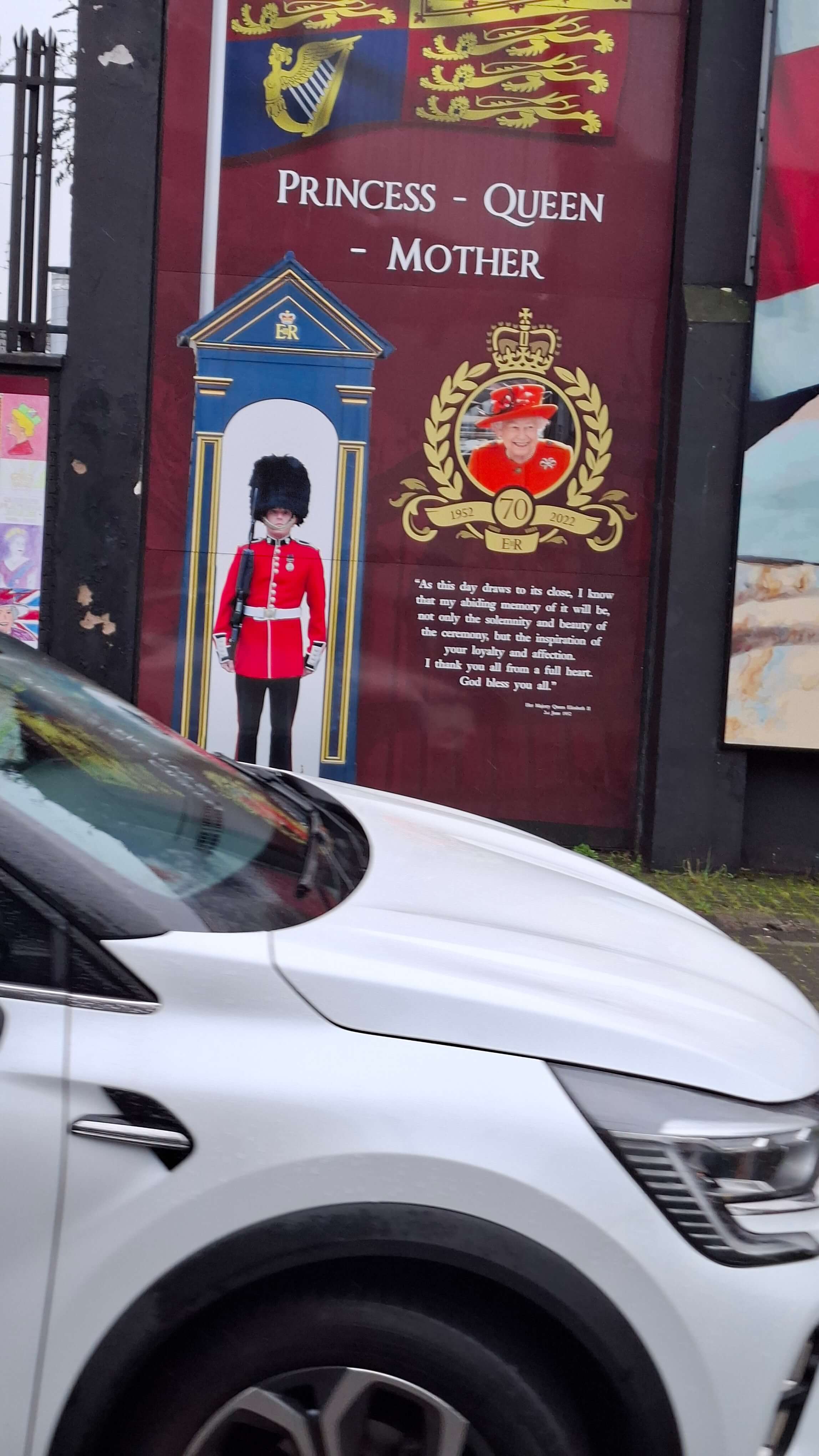 Another Shankill mural
