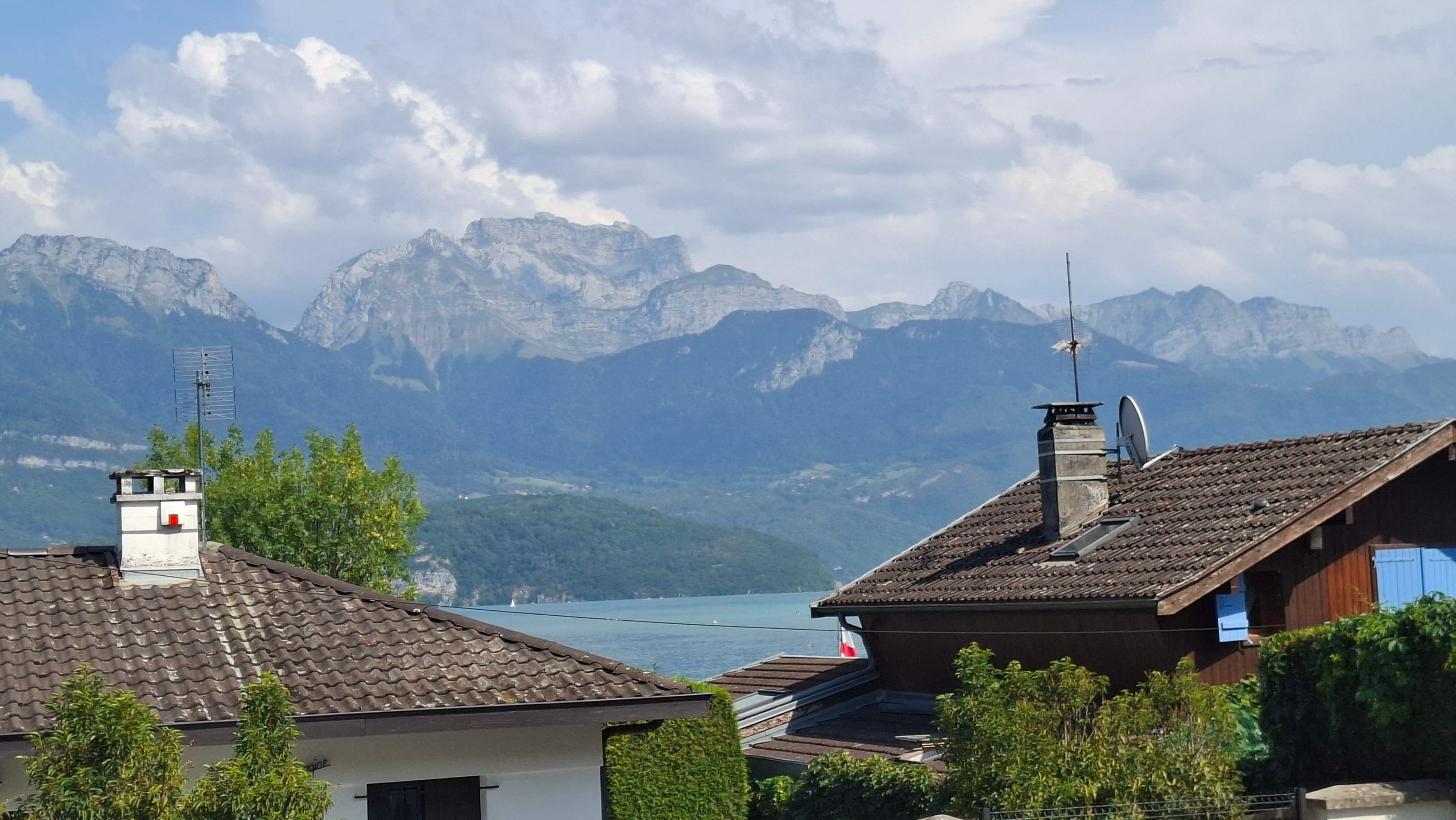 First view of the lake and mountains from the campsite