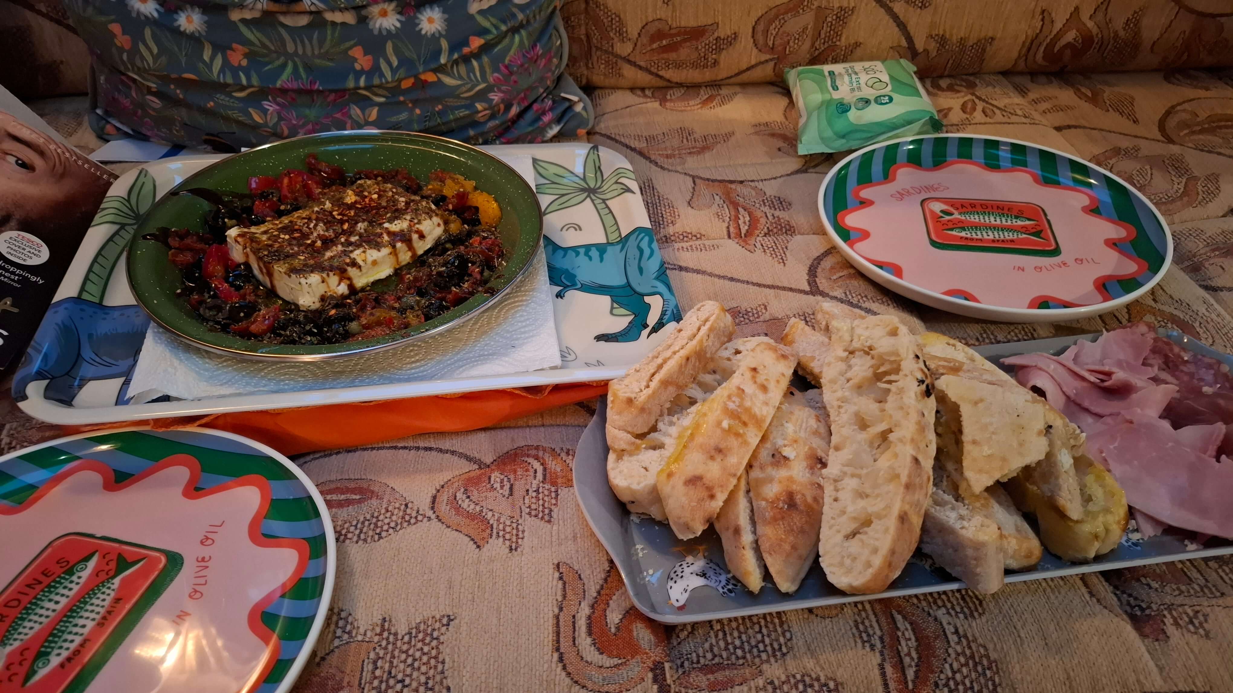 Mel&rsquo;s very nice nibbles - baked feta, ham and sardines