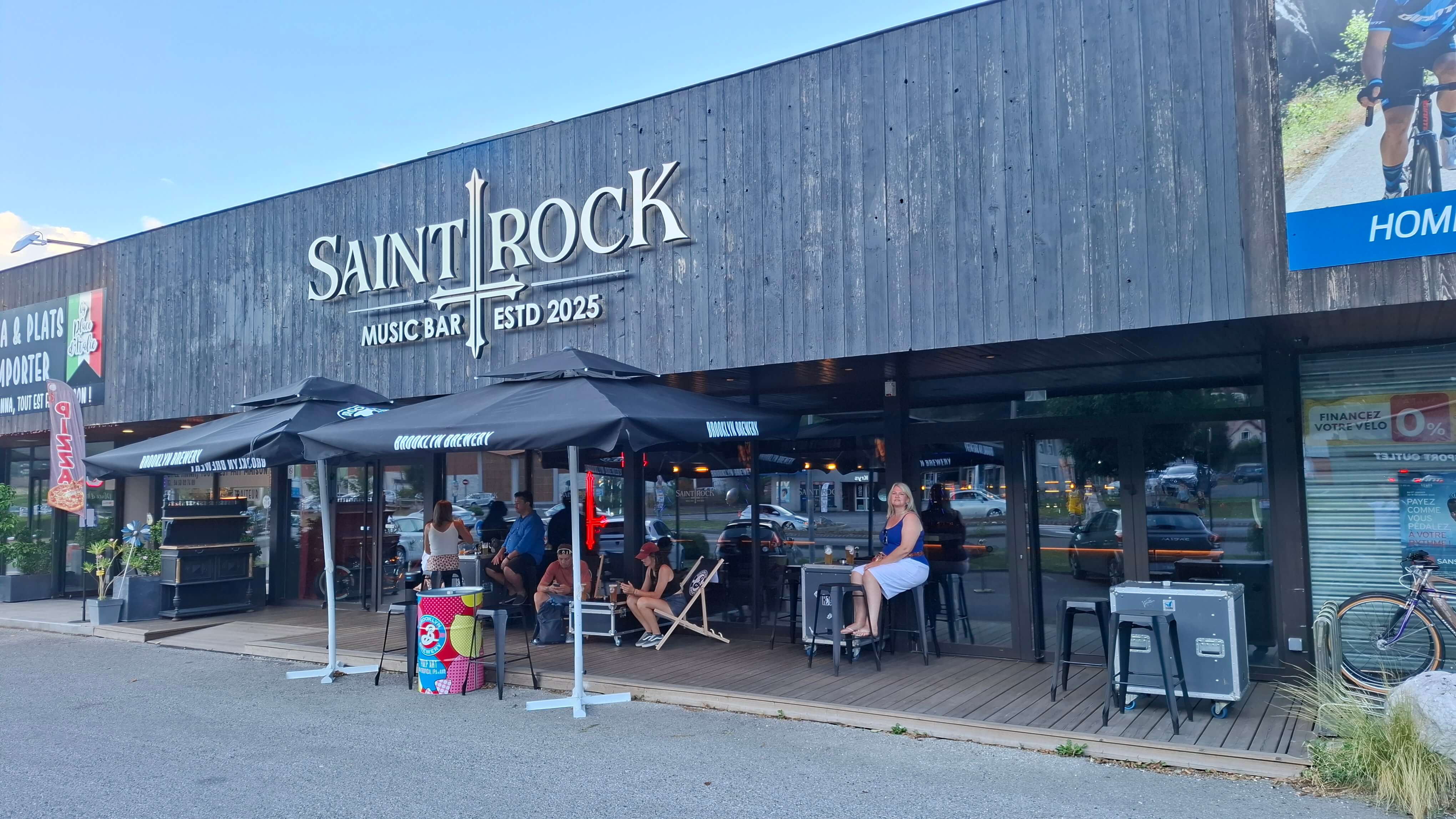 Saint Rock music bar