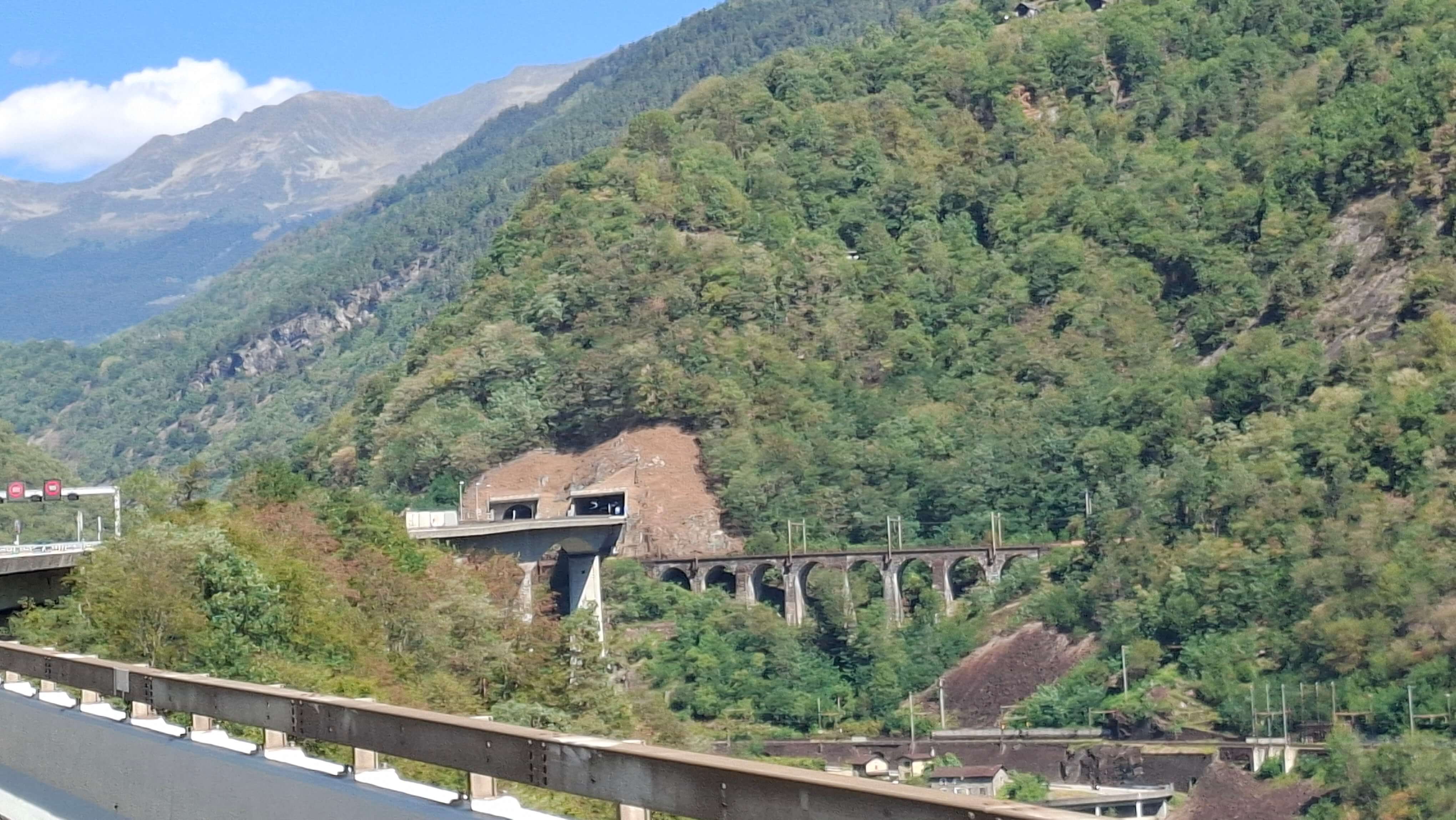 Fuel stop leaving Domaso